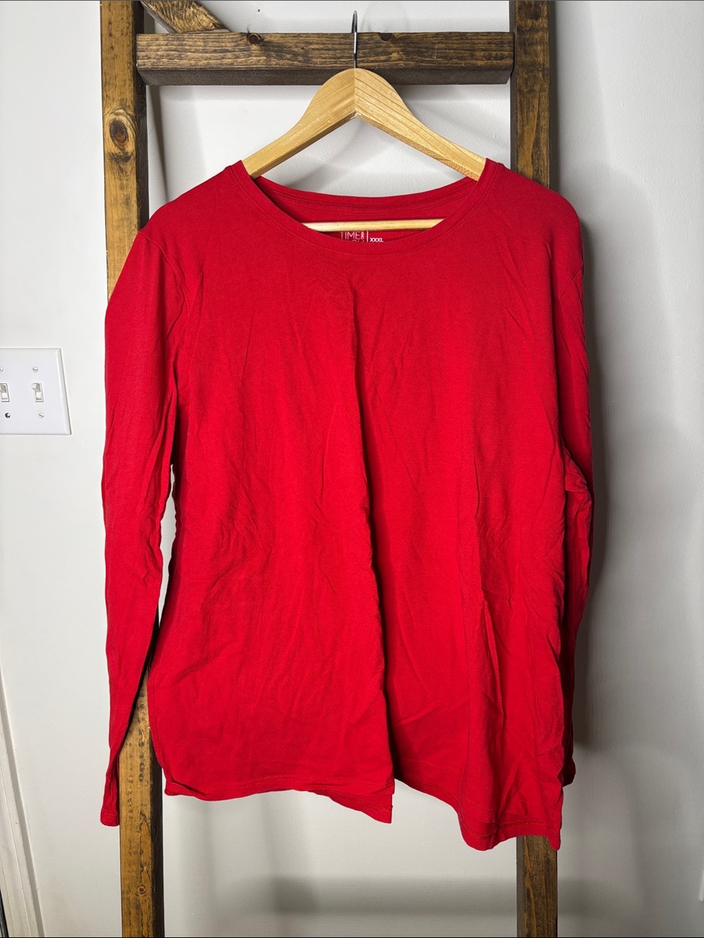 Time and Tru Red Long-Sleeve Crewneck Top Size XXXL